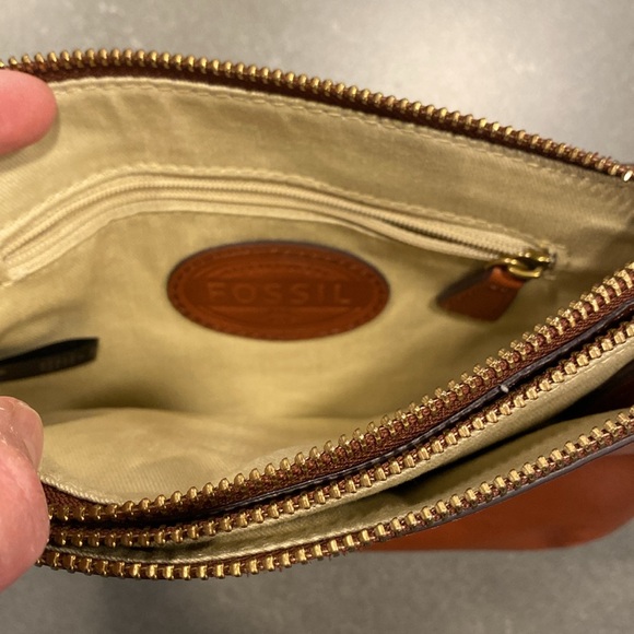 Fossil wristlet NWOT - Picture 8 of 9